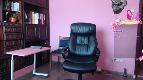candy_hellenx online show from June 2026 06:44:01 AM