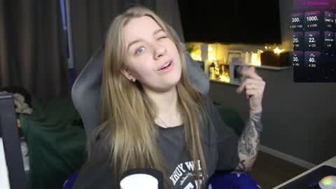 Megan online show from December 2024 01:27:02 PM