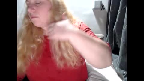 Laura online show from February 2025 01:33:01 AM