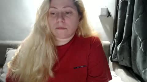 Laura online show from February 2025 06:26:02 PM