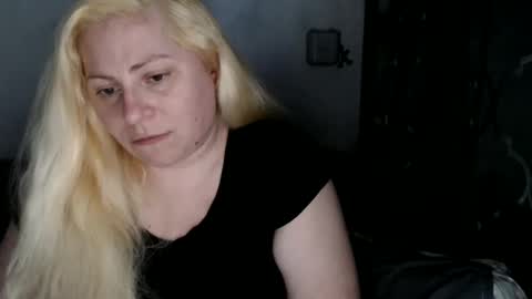 Laura online show from March 2025 03:16:02 PM