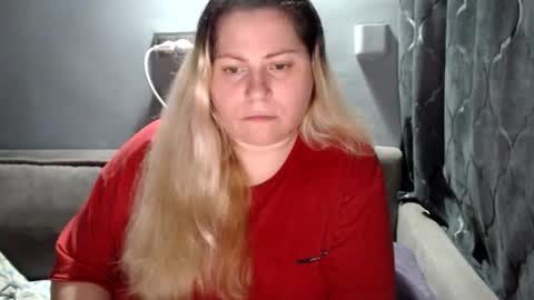 Snapshot of candycream74 chatting on January 2026 02:58:01 AM Laura online show from January 2026 02:58:01 AM