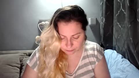 Snapshot of candycream74 chatting on January 2026 08:03:01 PM Laura online show from January 2026 08:03:01 PM