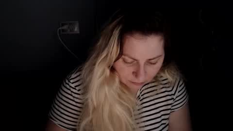 Snapshot of candycream74 chatting on February 2026 09:03:02 AM Laura online show from February 2026 09:03:02 AM