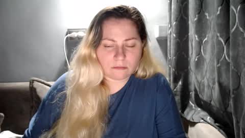 Snapshot of candycream74 chatting on February 2026 10:25:02 PM Laura online show from February 2026 10:25:02 PM