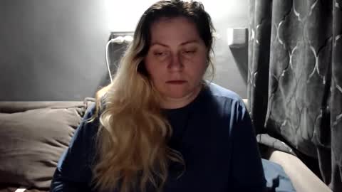 Snapshot of candycream74 chatting on February 2026 09:53:01 PM Laura online show from February 2026 09:53:01 PM