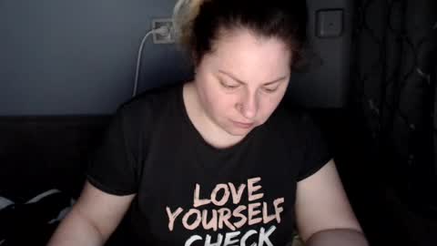 Laura online show from June 2026 01:28:02 PM