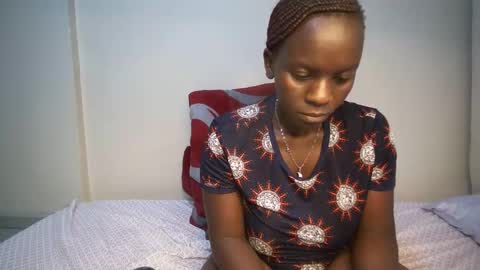 Snapshot of candycurly_ chatting on February 2025 11:33:02 PM candycurly_ online show from February 2025 11:33:02 PM