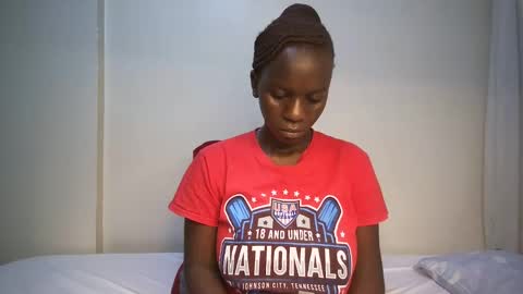 Snapshot of candycurly_ chatting on February 2025 01:50:02 AM candycurly_ online show from February 2025 01:50:02 AM