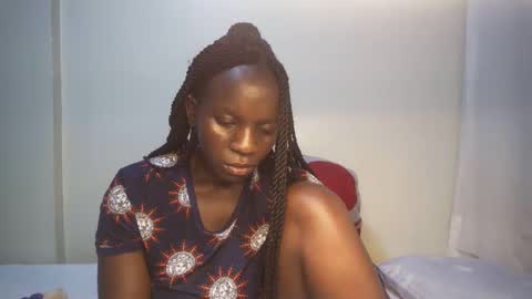 Snapshot of candycurly_ chatting on March 2025 11:07:01 PM candycurly_ online show from March 2025 11:07:01 PM