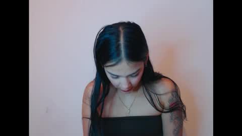 Sara online show from November 2025 05:28:02 AM