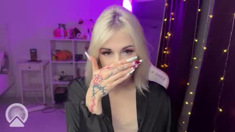 You can call me HH online show from October 2025 08:20:02 PM