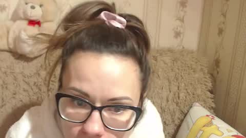 say meow and send tip  online show from February 2025 10:56:02 AM