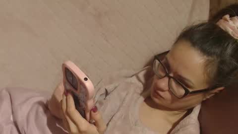 say meow and send tip  online show from November 2025 02:07:01 PM