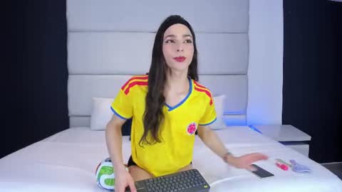 Snapshot of candyluxury_ chatting on June 2026 12:25:01 PM candyluxury_ online show from June 2026 12:25:01 PM
