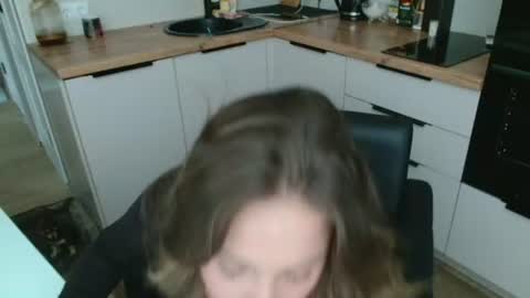 candymini online show from July 2026 05:15:02 PM