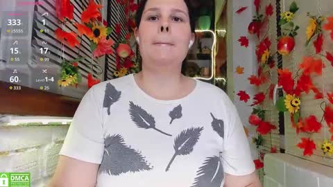 Snapshot of candys_booty chatting on October 2025 11:05:01 PM Alisa online show from October 2025 11:05:01 PM
