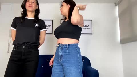 Gabriela K girl online show from September 2025 04:12:02 PM