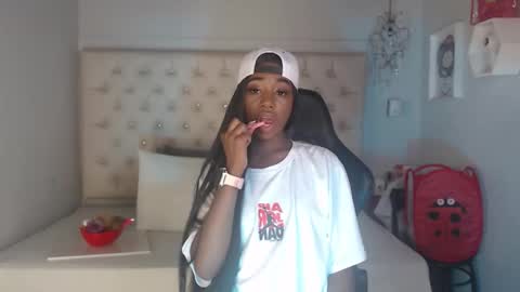 Candy Ebony online show from January 2026 12:05:02 AM