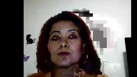 CANELA online show from October 2025 02:42:01 AM