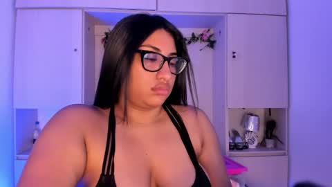 GABRIELA LOPEZ online show from May 2026 08:15:01 PM