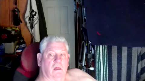 canoelicker69 online show from October 2025 07:26:02 PM