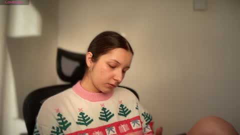 Emma online show from January 2025 01:38:02 PM