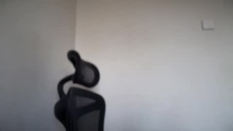 Emma online show from October 2025 06:59:01 AM