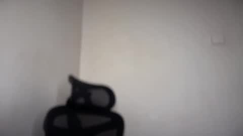 Emma online show from December 2025 05:56:02 AM