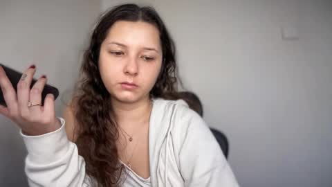 Emma online show from January 2026 09:00:01 AM