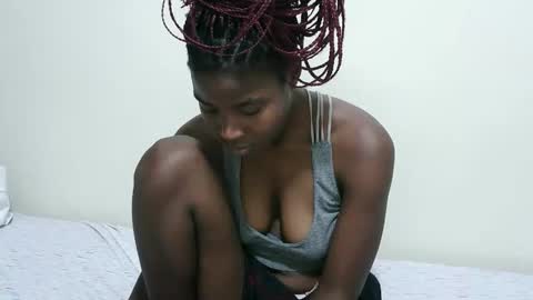 capril_sexy online show from March 2026 10:30:02 AM