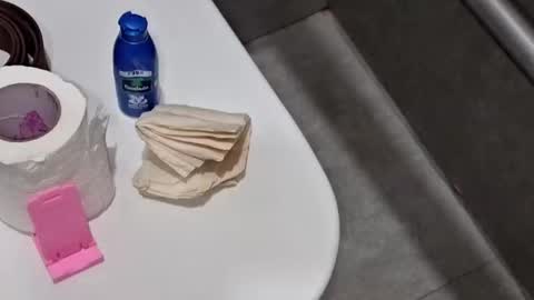 Snapshot of captain_juicyprecum chatting on January 2025 12:30:01 PM captian juicyprecum online show from January 2025 12:30:01 PM