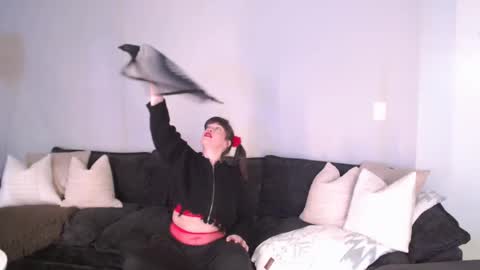 Remi Ferdinand online show from March 2026 06:07:02 AM