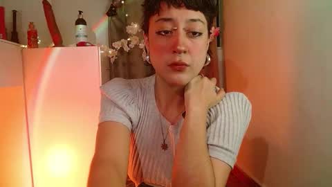 Amy online show from October 2025 03:42:02 AM