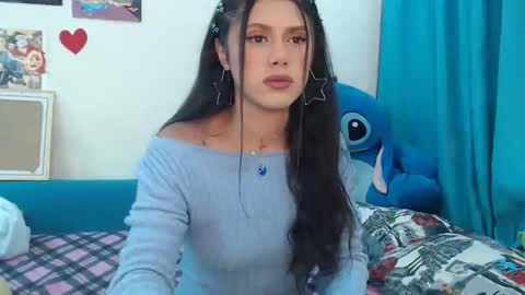 Snapshot of caramel_doll_ chatting on April 2026 01:52:02 AM ing online show from April 2026 01:52:02 AM