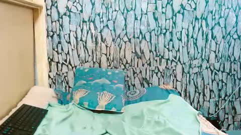 Snapshot of caramelminxxx1 chatting on February 2026 07:04:01 AM caramelminxxx1 online show from February 2026 07:04:01 AM