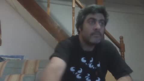 caravibugue online show from November 2025 04:12:01 AM