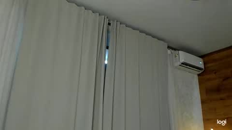 caressyourself online show from February 2025 11:21:02 AM