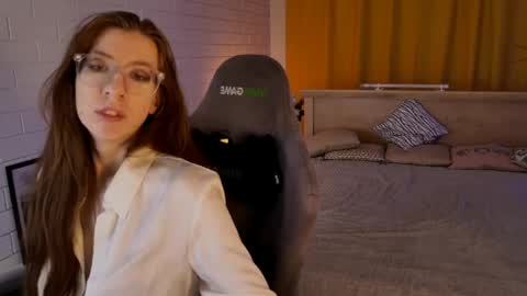 careyjonas online show from April 2026 06:20:01 PM