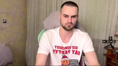 Cari online show from December 2025 07:11:02 PM