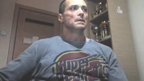 Laz online show from October 2025 08:42:01 PM
