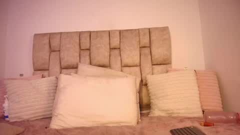carina_lopezres online show from June 2026 12:17:01 PM