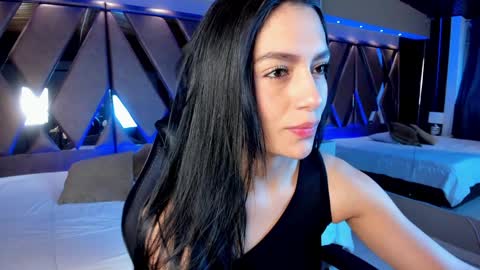 Carina online show from January 2025 11:33:01 AM