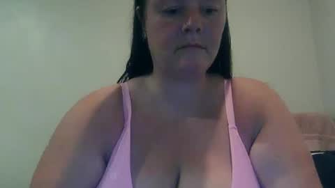 carinabro10 online show from November 2025 04:22:02 AM
