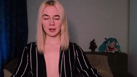 Carin online show from February 2025 09:40:02 AM