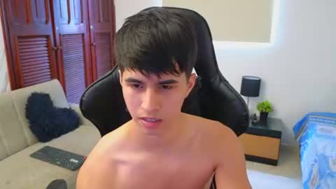 carl_dixon online show from July 2026 05:52:01 PM
