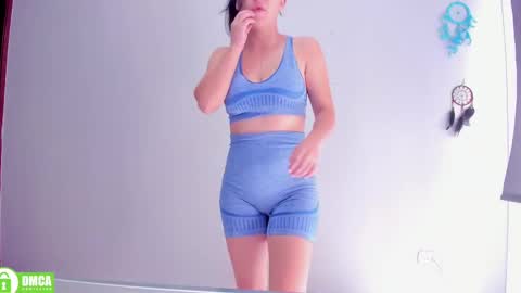 Carla online show from February 2025 04:01:02 PM