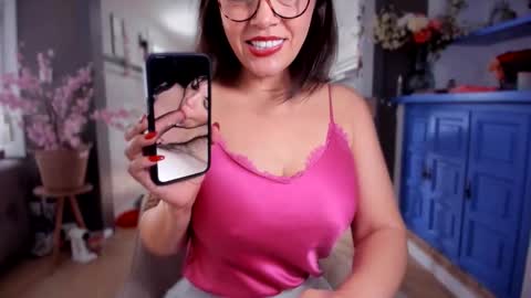 Carla Connor online show from September 2025 10:03:02 AM