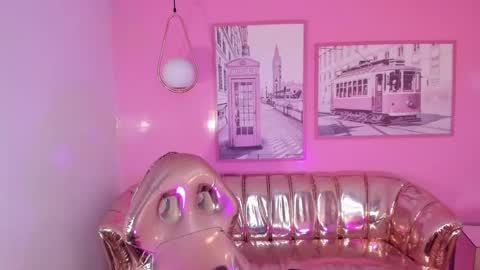 CARLYE   online show from March 2025 04:04:01 AM