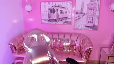 CARLYE   online show from March 2025 11:17:01 AM